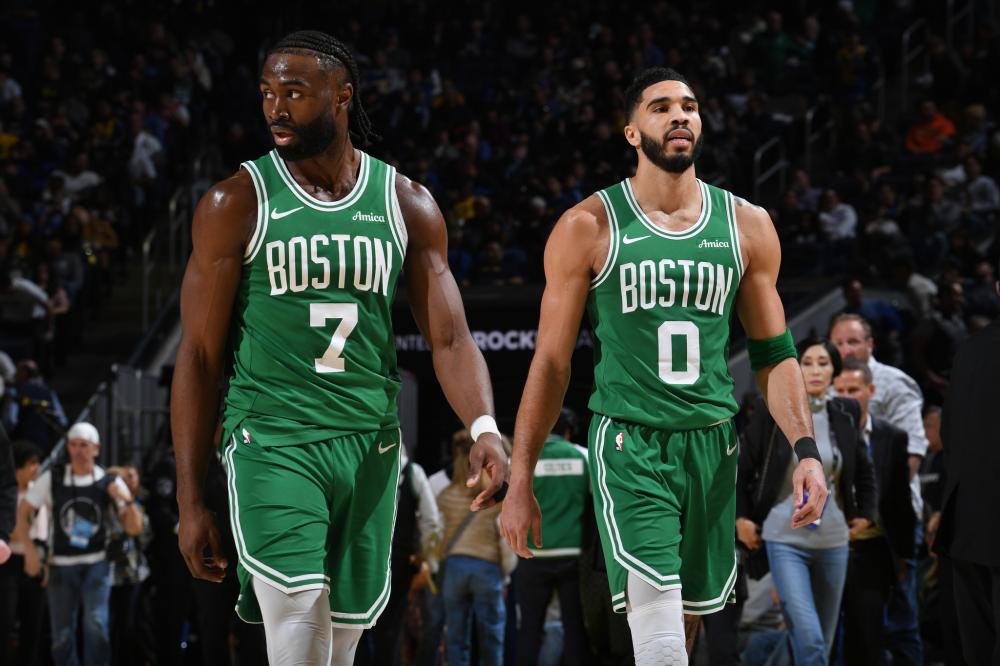 并赢得了许 并赢得了许